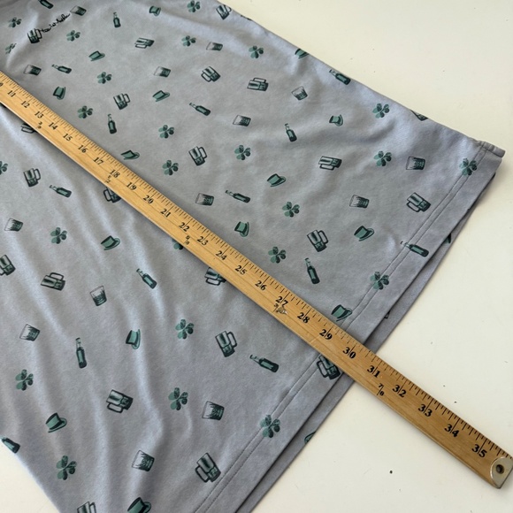 Travis Mathew St Patricks Day Cocktail Print Pima Blend Golf Polo Mens Medium - Picture 8 of 9